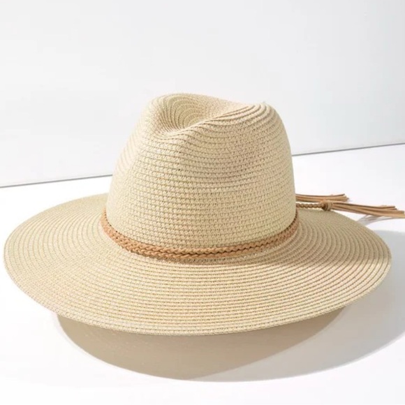 Lack Of Color Accessories - Boho Ivory Wide Brim Summer Hat - Like New